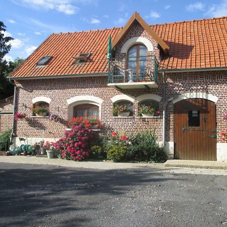 3 Rue Vicaire Contalmaison Exterior foto