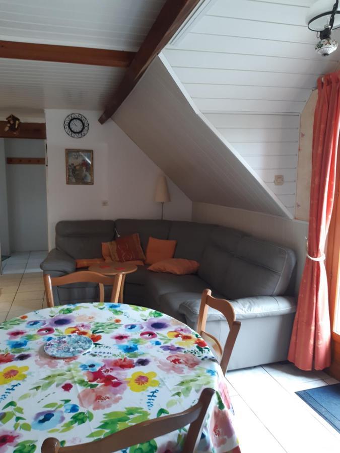 3 Rue Vicaire Contalmaison Exterior foto